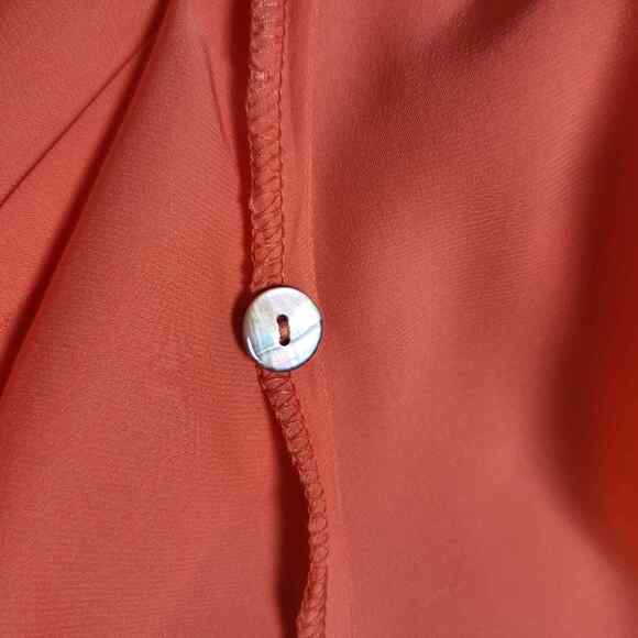 Vintage Finley USA Salmon Silk Long Sleeve Tie Sleeve Abalone Buttons Blouse LG - Picture 12 of 13